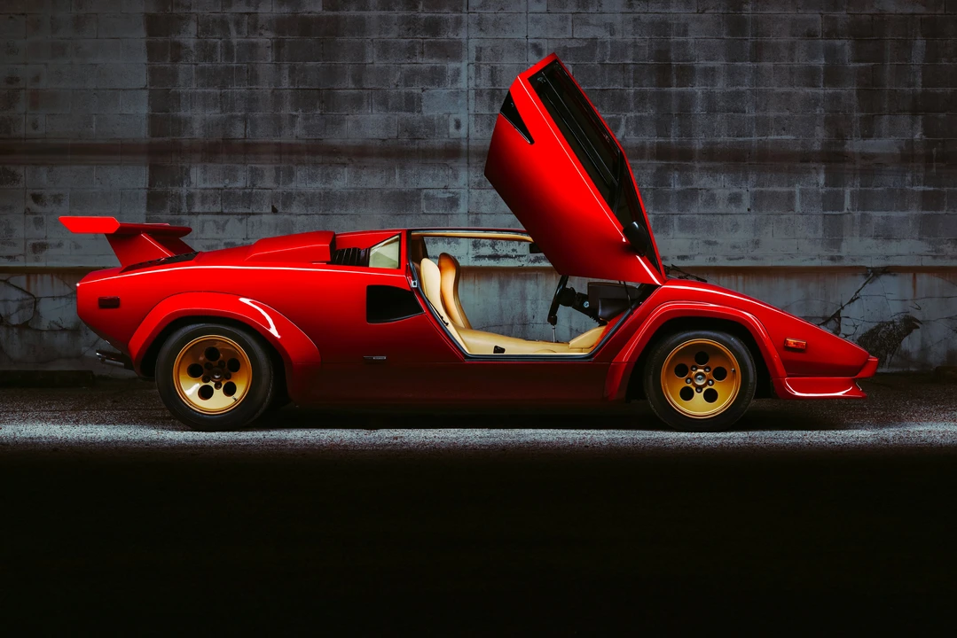 1983 Lamborghini Countach LP500 S - Image 9 of 31