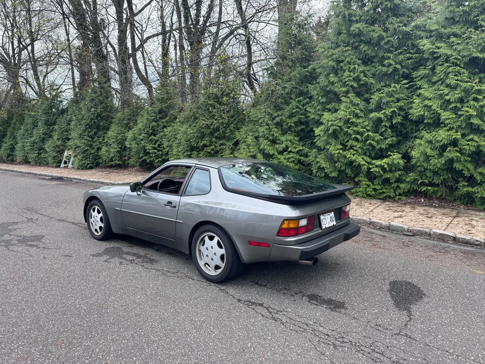 1987 Porsche 944 - Image 3 of 22