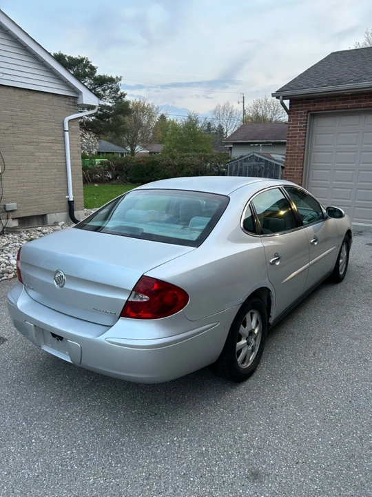 2005 Buick LaCrosse - Image 3 of 11