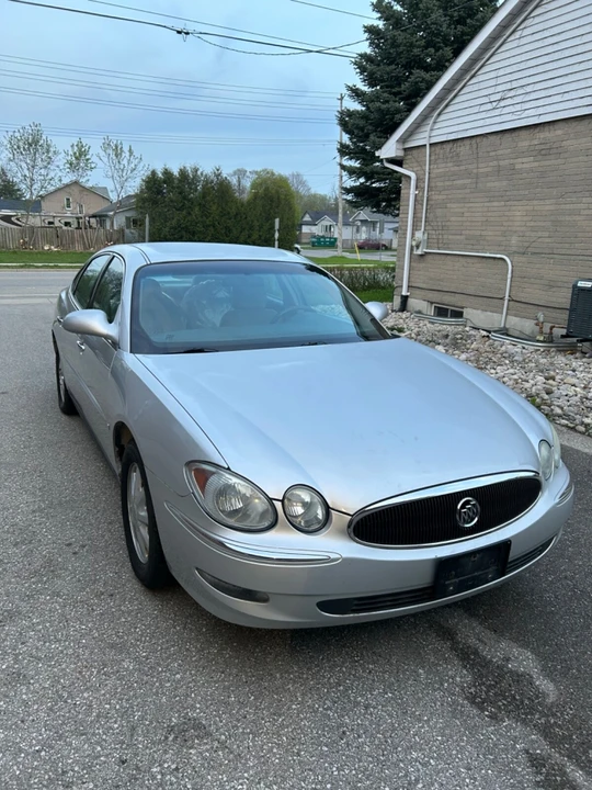 2005 Buick LaCrosse - Image 2 of 11