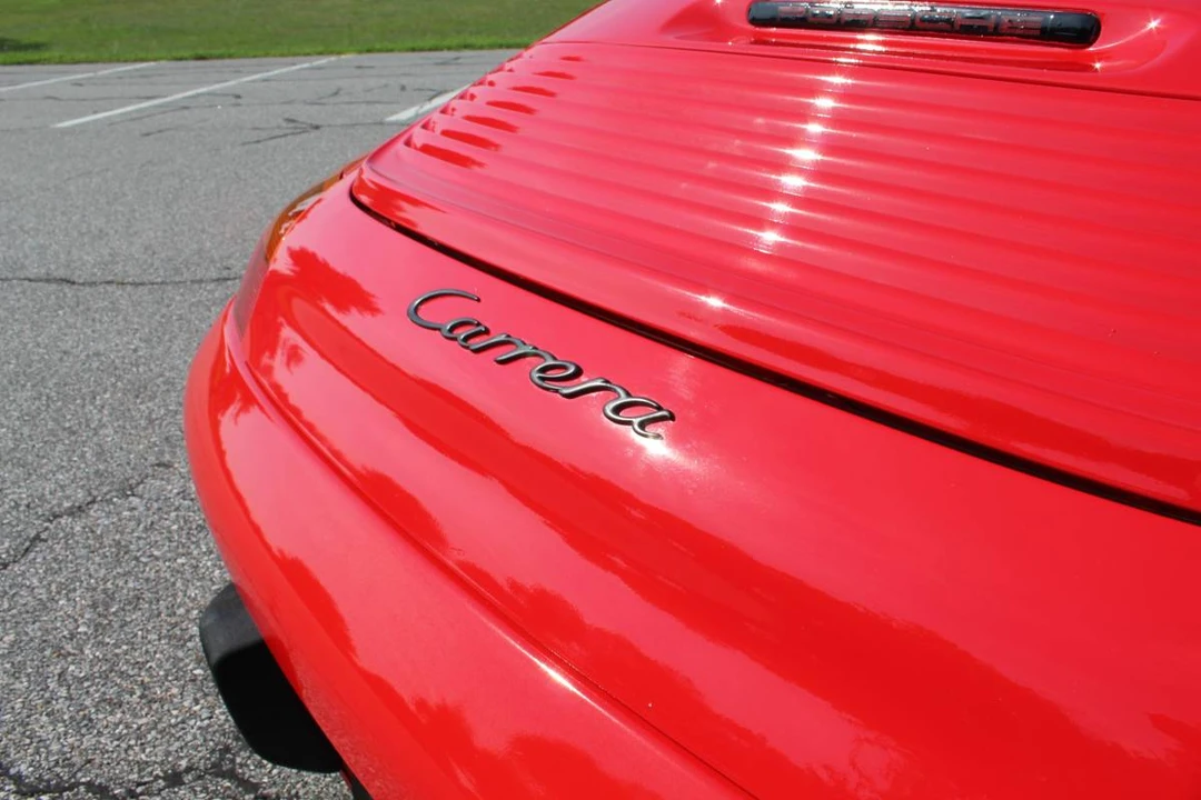 1999 Porsche 996 Carrera - Image 11 of 24