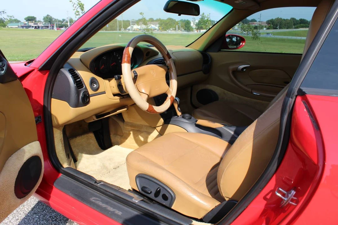 1999 Porsche 996 Carrera - Image 7 of 24