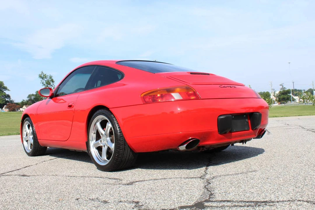 1999 Porsche 996 Carrera - Image 2 of 24