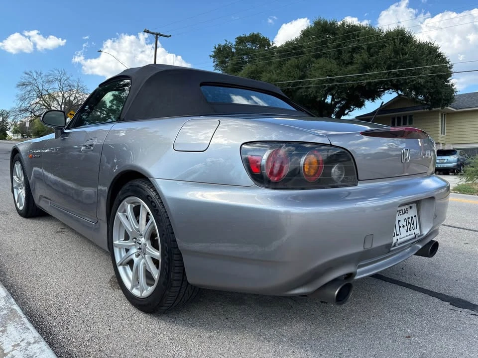 2004 Honda AP2 S2000 - Image 3 of 8