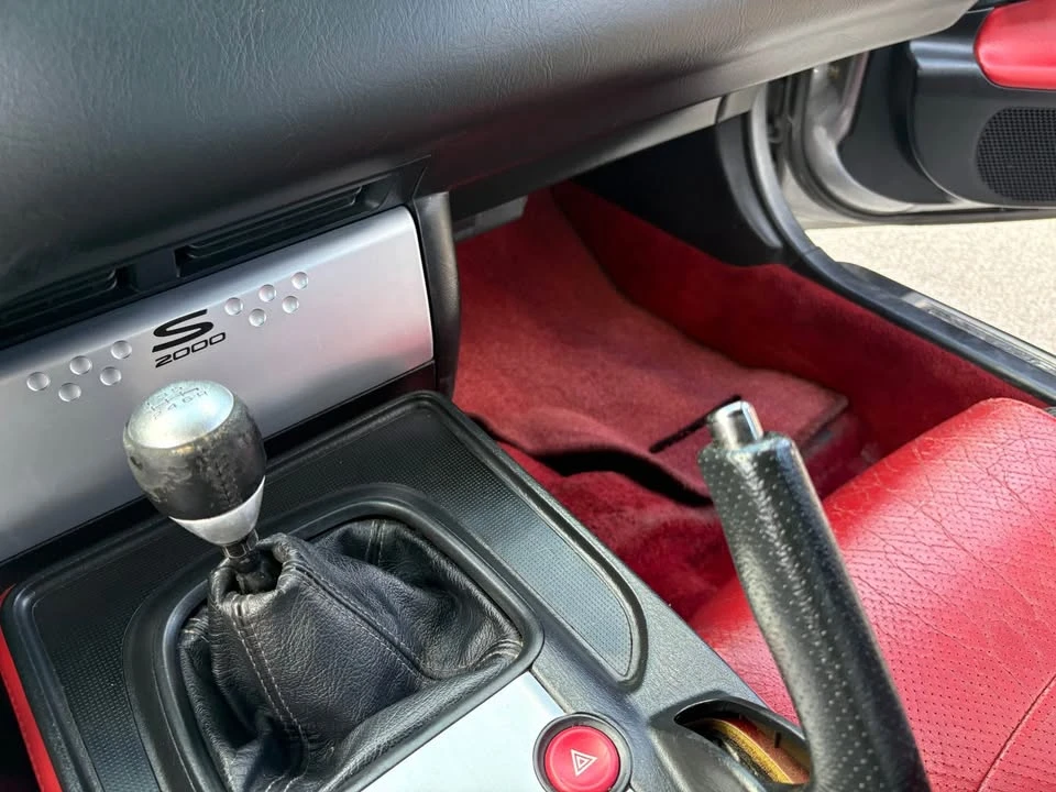 2004 Honda AP2 S2000 - Image 7 of 8