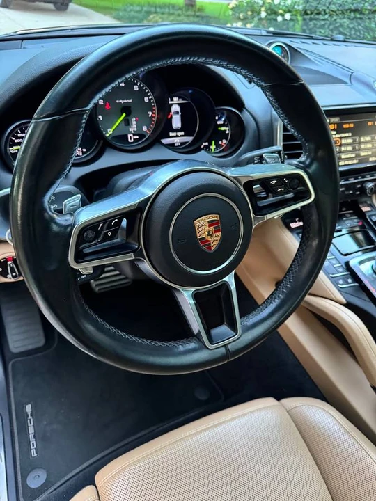 2016 Porsche 958 Cayenne - Image 5 of 7