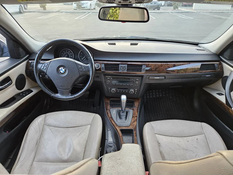 2011 BMW E90 3 Series Sedan - Image 8 of 22