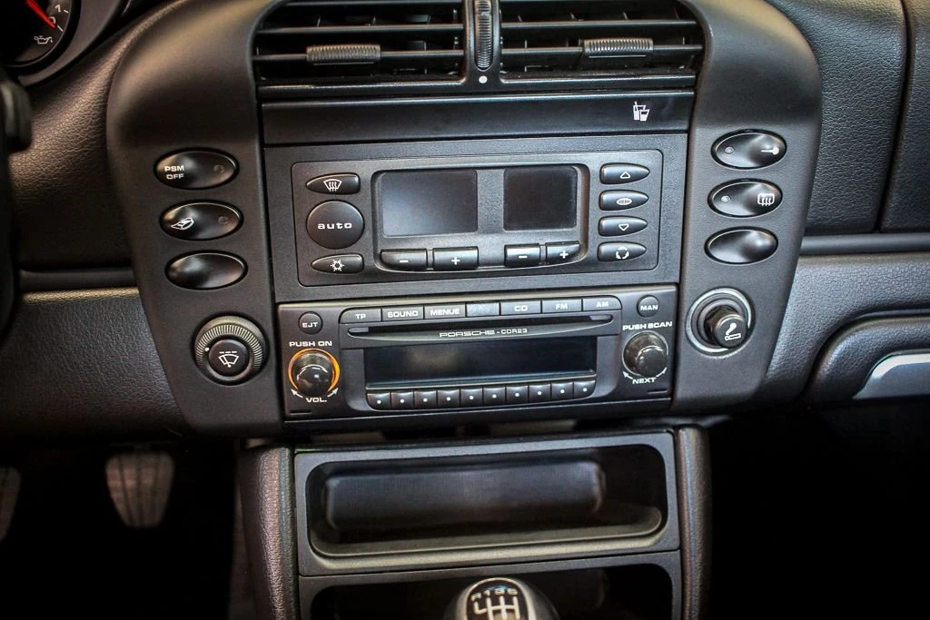 2004 Porsche 996 Carrera - Image 14 of 31