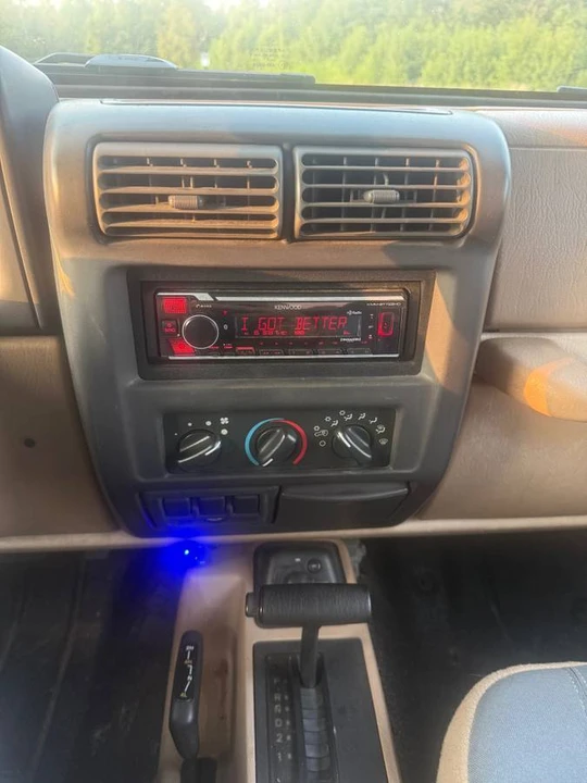 2000 Jeep TJ Wrangler - Image 8 of 9