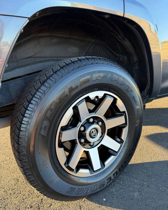 2020 Toyota 4Runner 5th Gen - Image 5 of 5