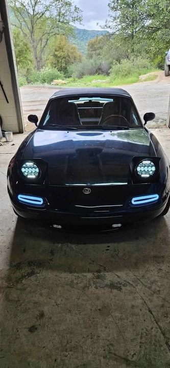 1997 Mazda NA MX-5 Miata - Image 3 of 4