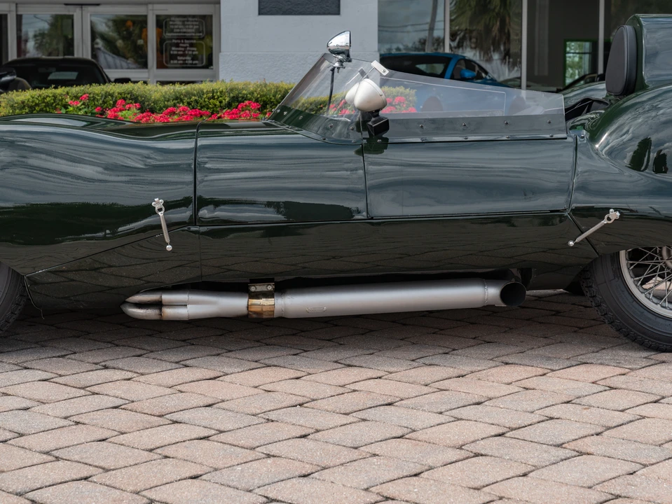 Westfield - Image 31 of 31