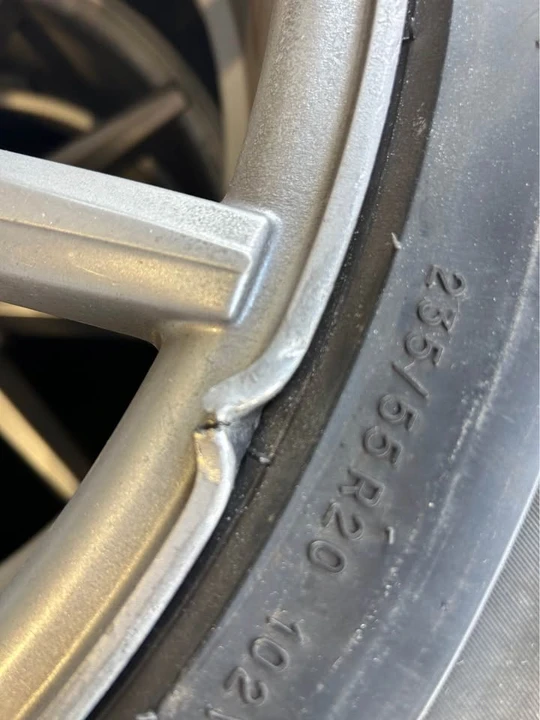 2017 Parts & Memorabilia Other Wheels - Image 6 of 8