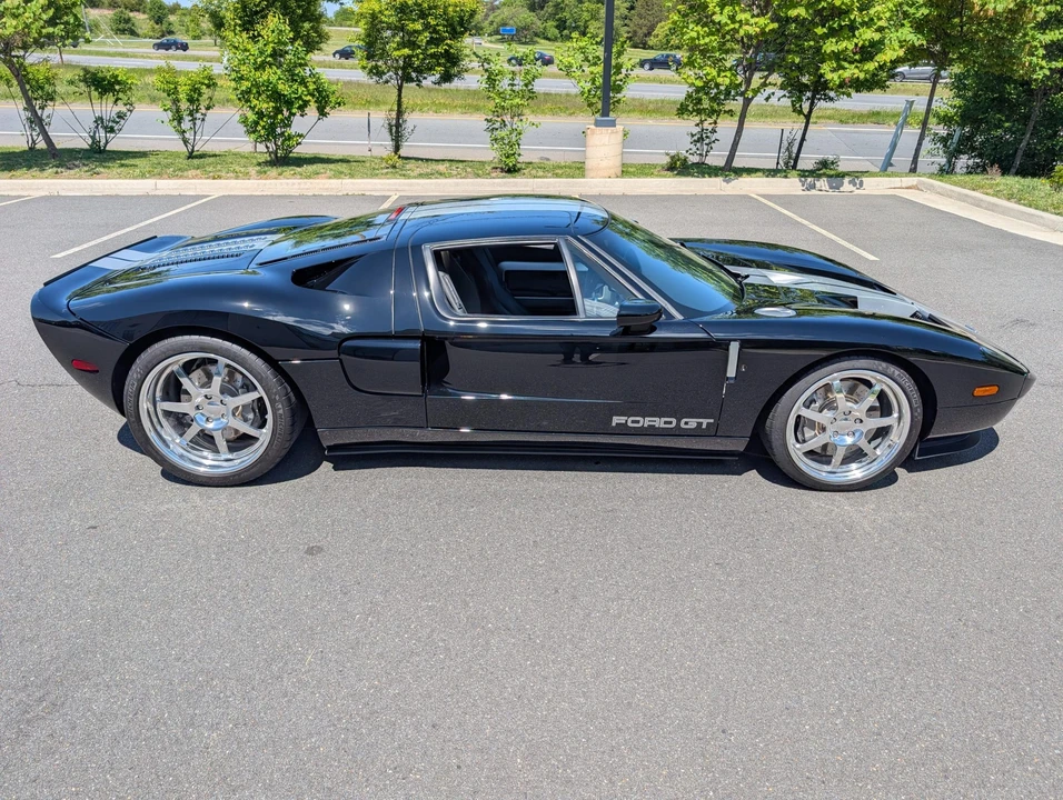 2006 Ford GT 1st Gen - Image 8 of 31