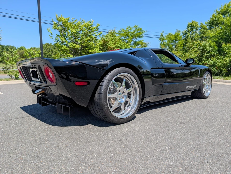 2006 Ford GT 1st Gen - Image 11 of 31
