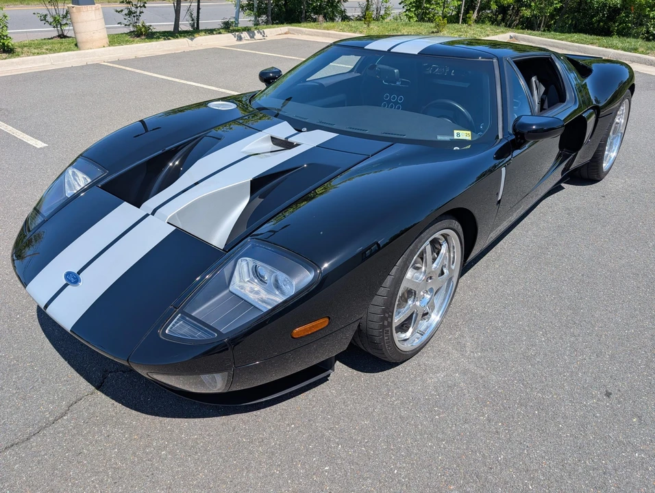 2006 Ford GT 1st Gen - Image 2 of 31