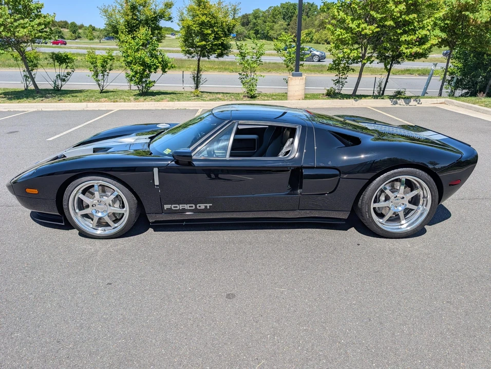 2006 Ford GT 1st Gen - Image 16 of 31