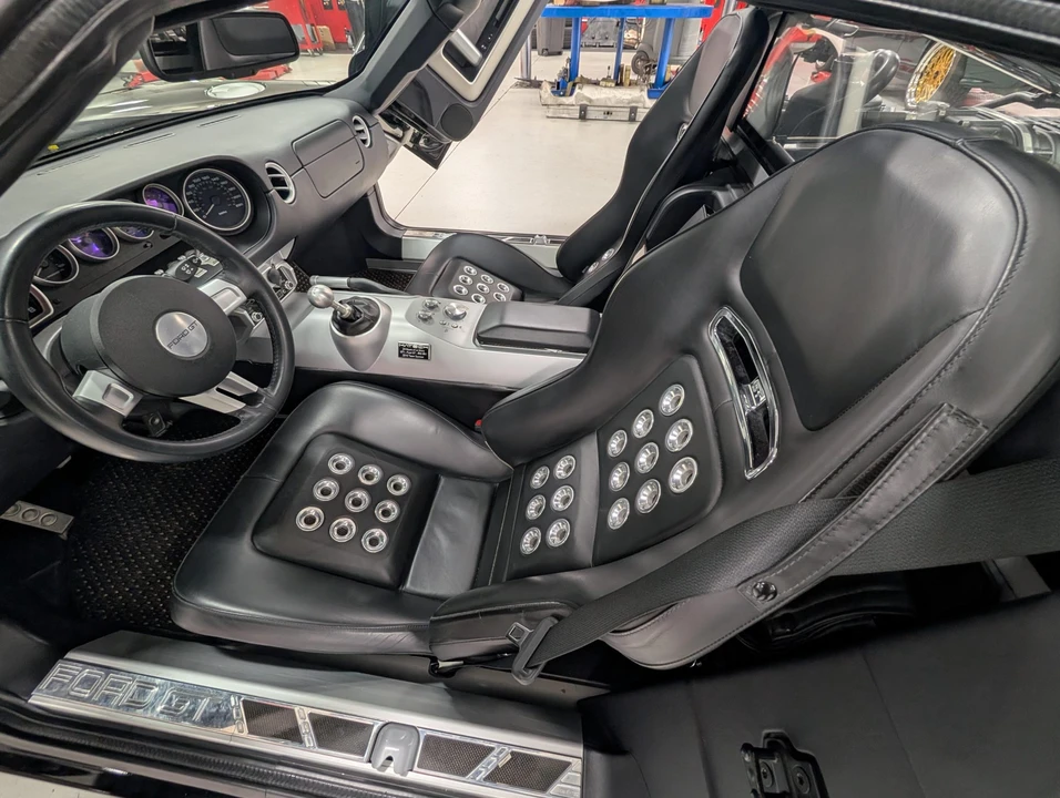 2006 Ford GT 1st Gen - Image 30 of 31