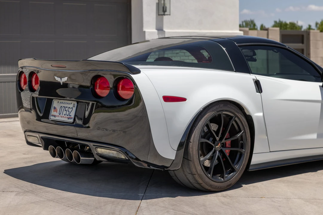 2010 Chevrolet Corvette C6 Z06 - Image 17 of 31
