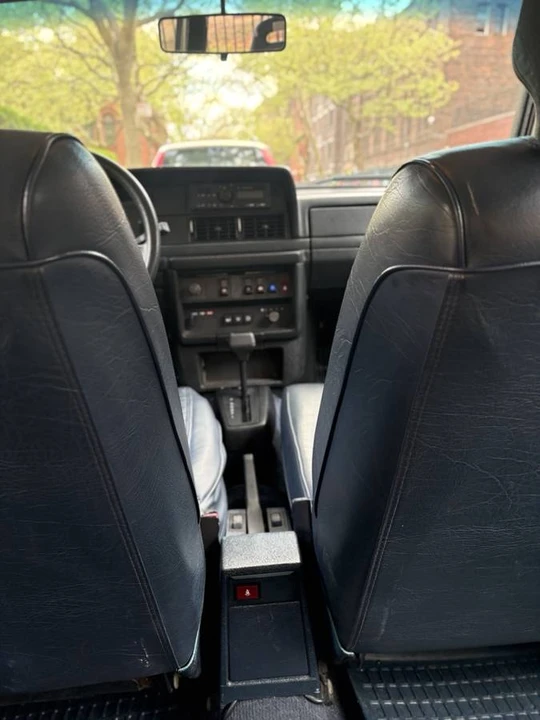 1993 Volvo 245 - Image 14 of 18