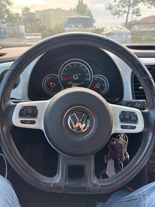 2015 Volkswagen A5 Beetle - Image 4 of 13