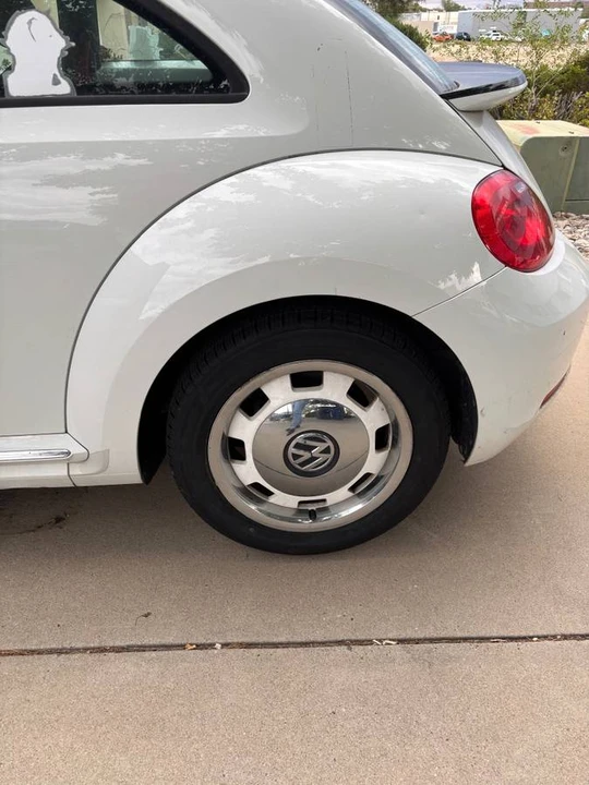 2015 Volkswagen A5 Beetle - Image 9 of 13