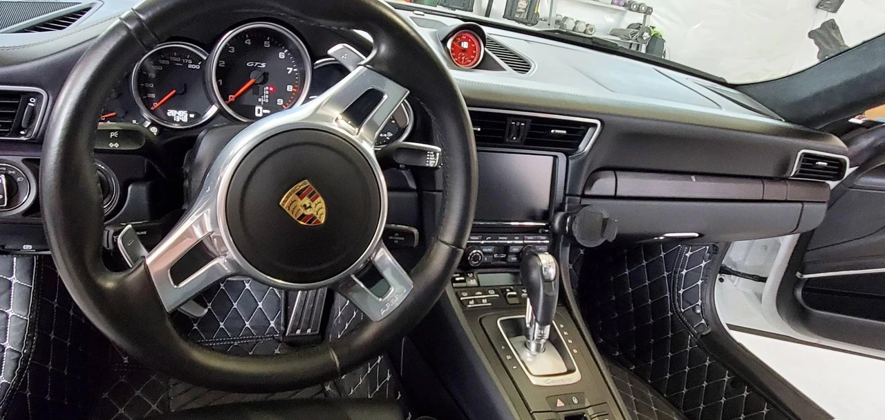 2016 Porsche 991 Carrera GTS - Image 7 of 11