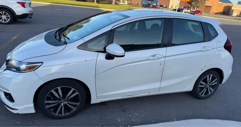 2019 Honda Fit - Image 3 of 5
