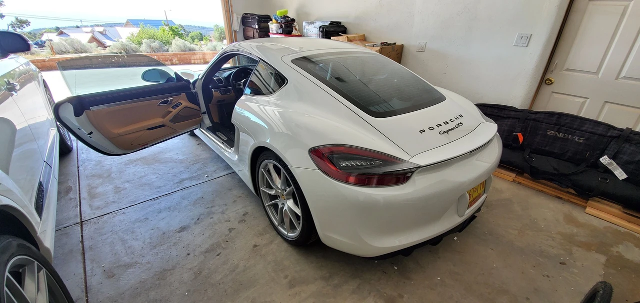 2015 Porsche 981 Cayman GTS - Image 2 of 9