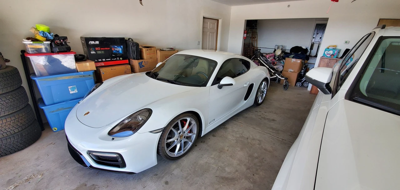 2015 Porsche 981 Cayman GTS - Image 5 of 9