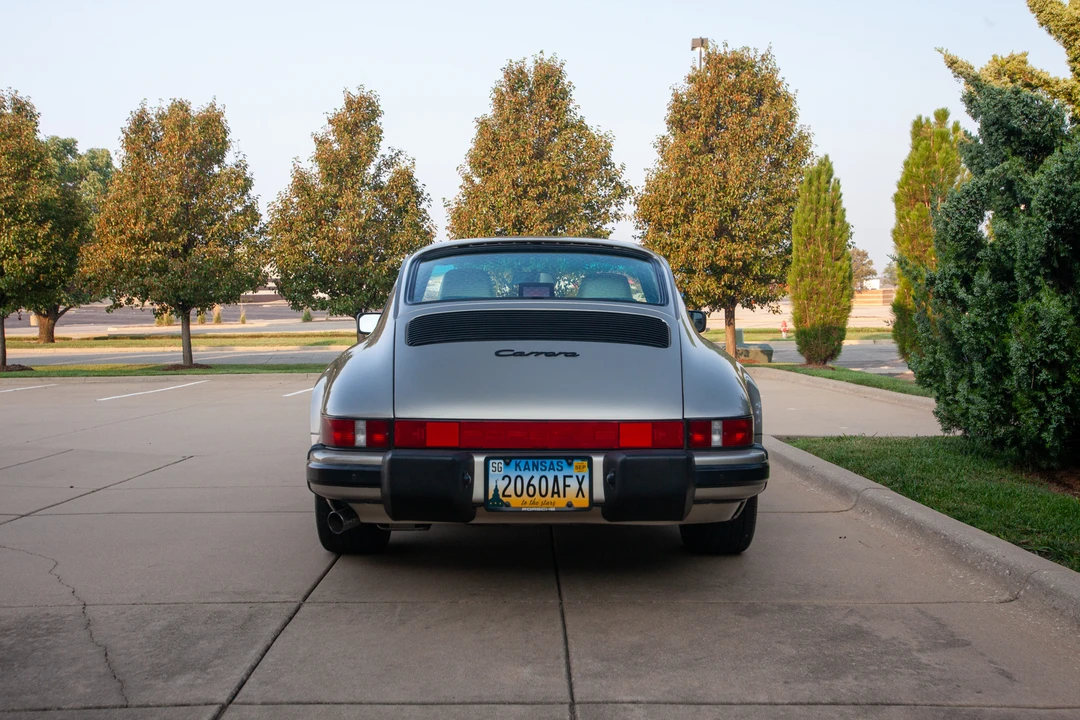 1987 Porsche 911 Carrera 3.2 - Image 24 of 31