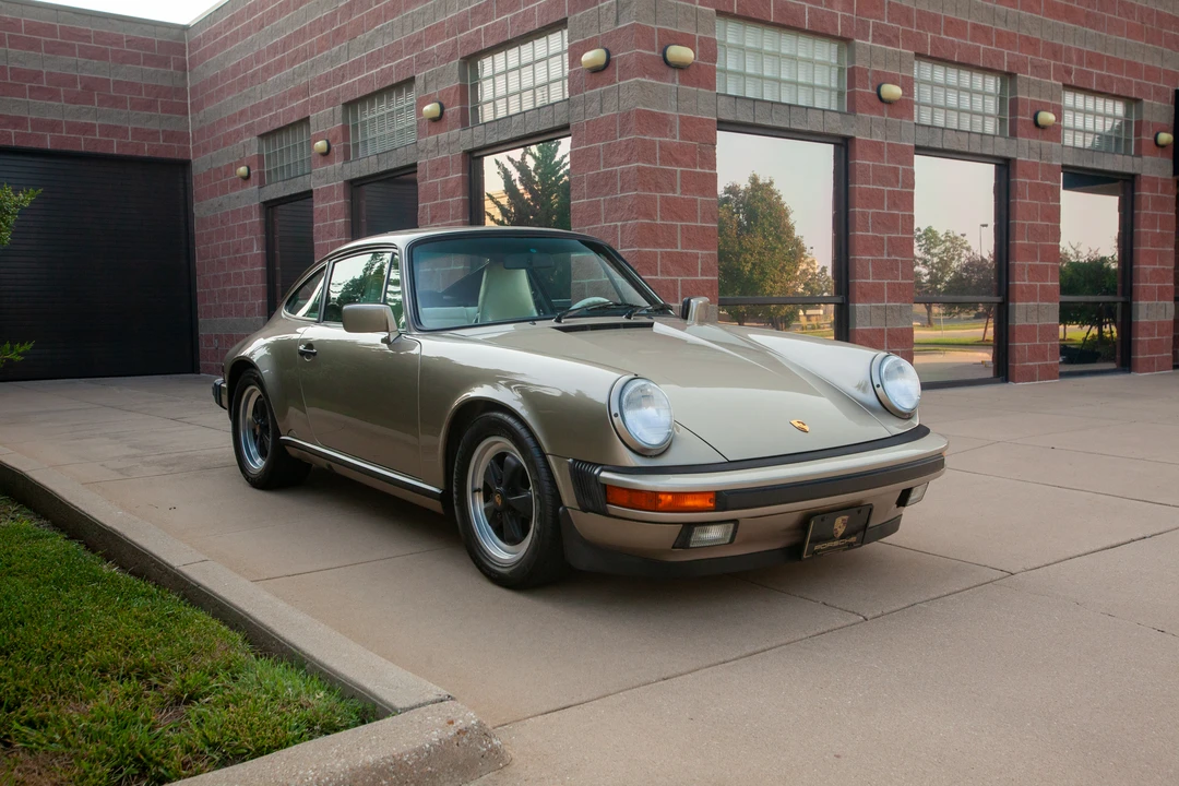 1987 Porsche 911 Carrera 3.2 - Image 21 of 31