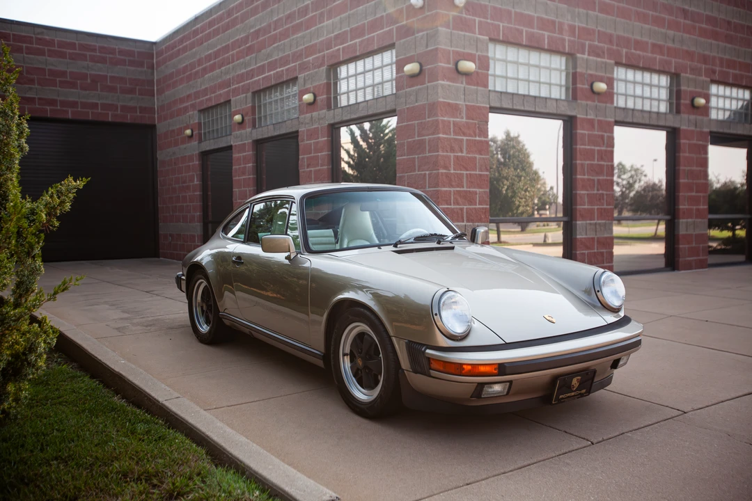 1987 Porsche 911 Carrera 3.2 - Image 20 of 31