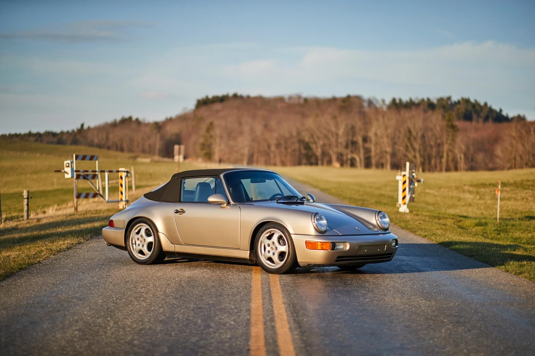 1992 Porsche 964 Carrera - Image 12 of 31