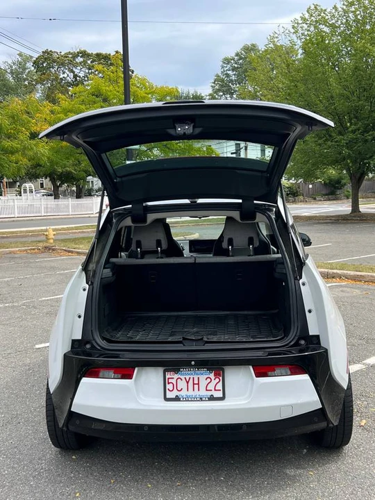 2016 BMW i3 - Image 7 of 21