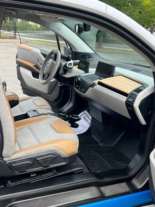 2016 BMW i3 - Image 5 of 21
