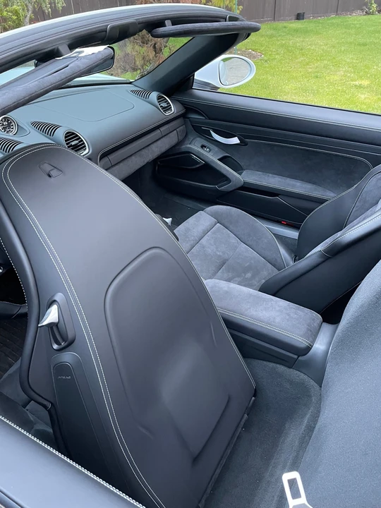 2021 Porsche 718 Boxster Spyder - Image 8 of 9