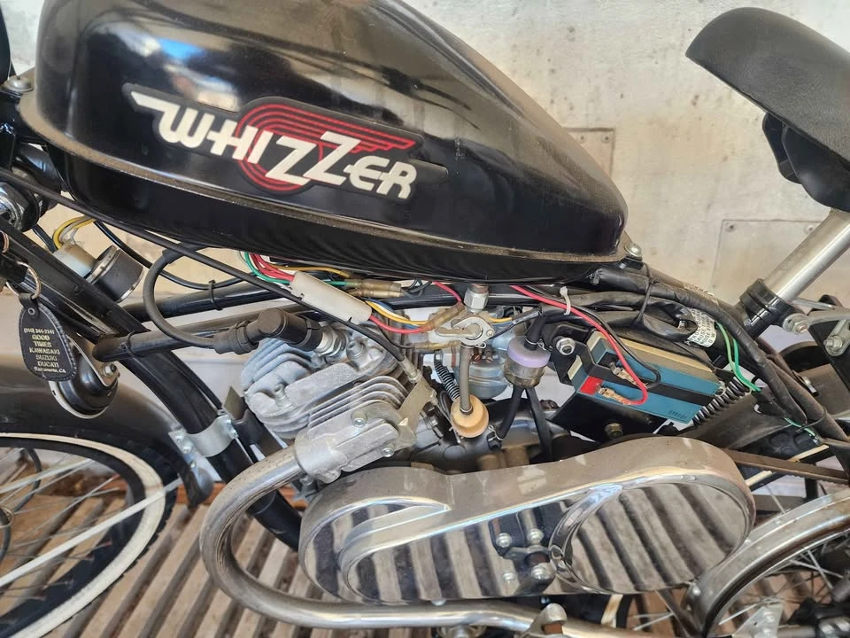 1999 Whizzer - Image 2 of 8