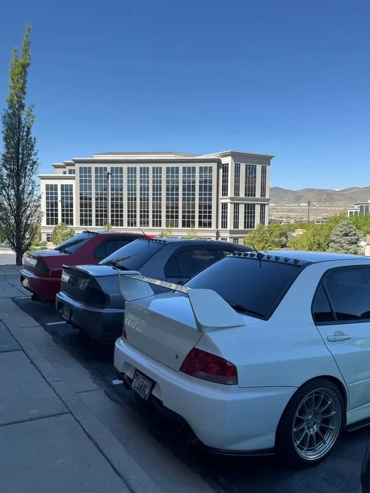 2005 Mitsubishi Lancer Evolution IX 8th Gen - Image 4 of 8