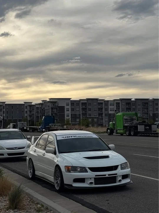 2005 Mitsubishi Lancer Evolution IX 8th Gen - Image 5 of 8