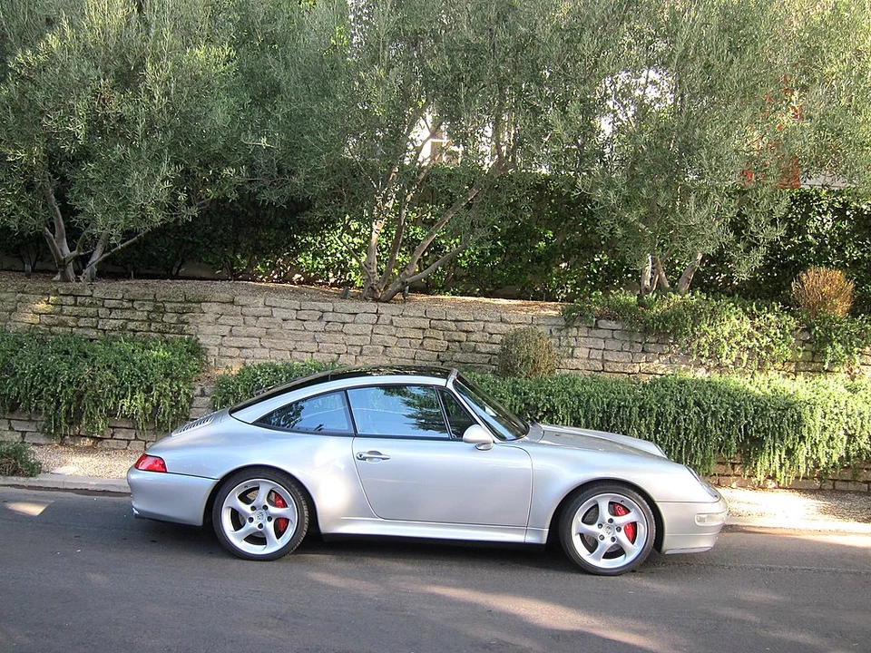 1997 Porsche 993 Carrera - Image 5 of 31