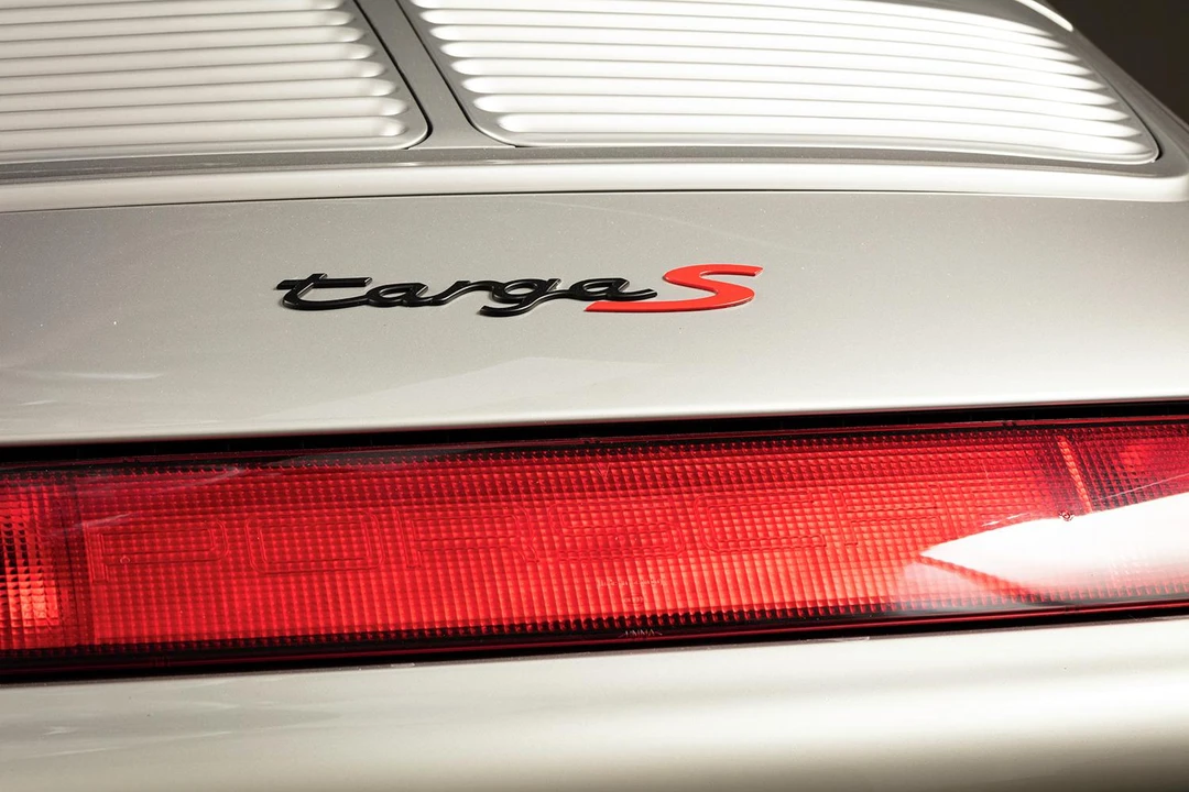 1997 Porsche 993 Carrera - Image 30 of 31