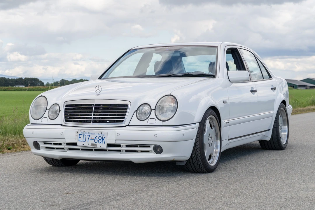 1998 Mercedes-Benz W210 E 36 & E 50 & E 55 & E 60 AMG - Image 2 of 31