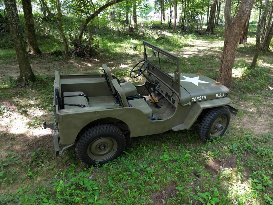 Willys CJ-2A - Image 5 of 31