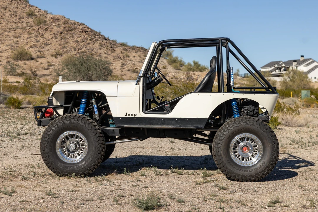 Jeep CJ5 - Image 5 of 31