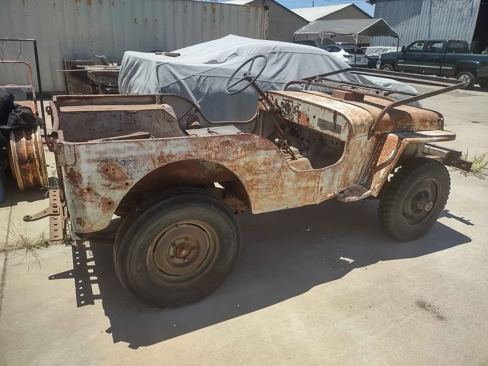 1947 Willys CJ-2A - Image 3 of 4