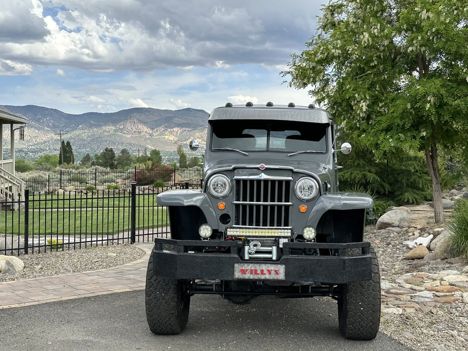 Willys Pickup - Image 9 of 31