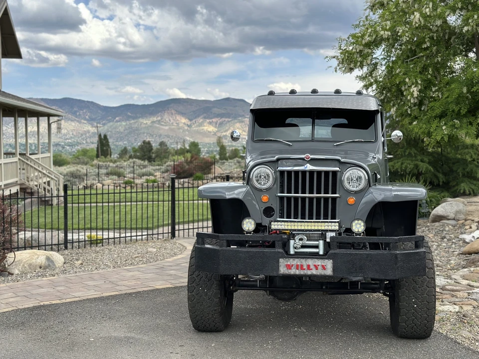 Willys Pickup - Image 7 of 31