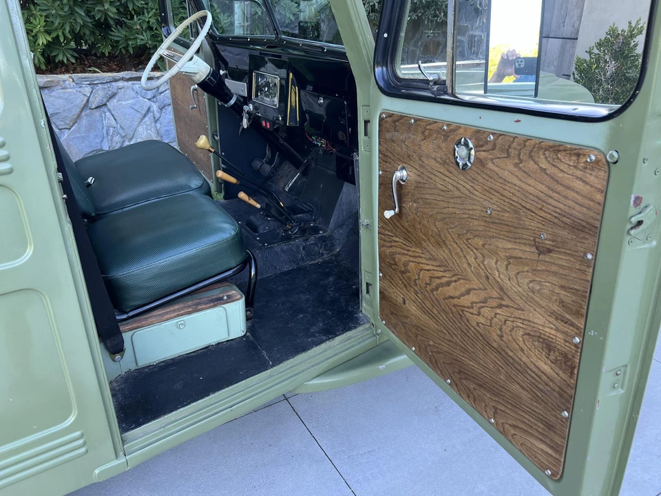 Willys Jeep Wagon - Image 23 of 31