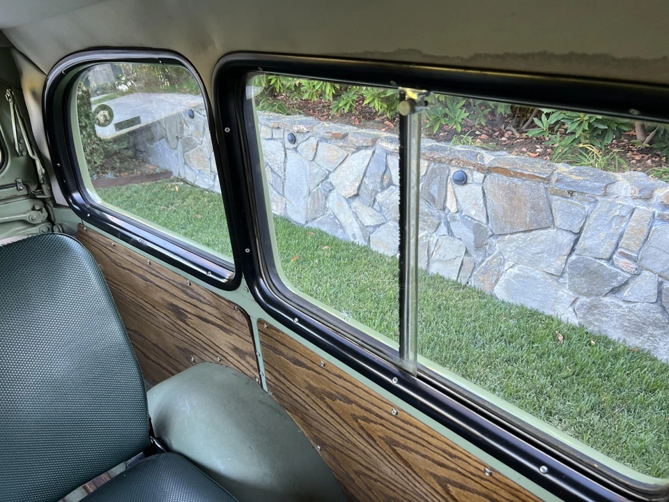 Willys Jeep Wagon - Image 27 of 31